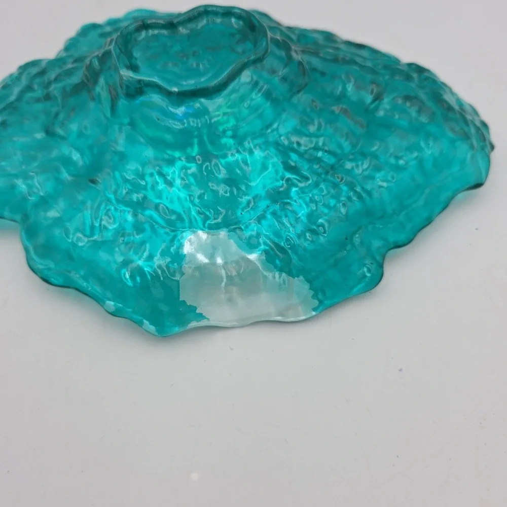 (2) AKCAM‎ Iridescent Oyster Shell Decorative Dish Plate Blue And Purple READ